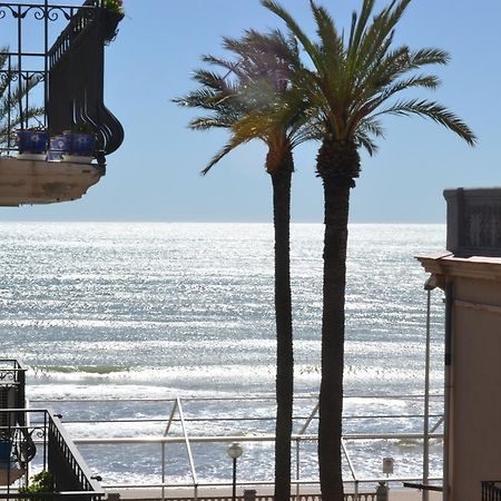 Viva Sitges - Mayo Terrace Δωμάτιο φωτογραφία